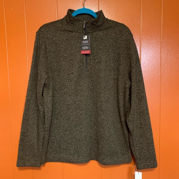Van Heusen Men’s Flex Fleece Quarter-Zip Pullover Sweater - Picture 2 of 6
